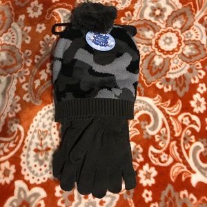 Winter Hat Gloves & Scarf Set Kids Grey Camo